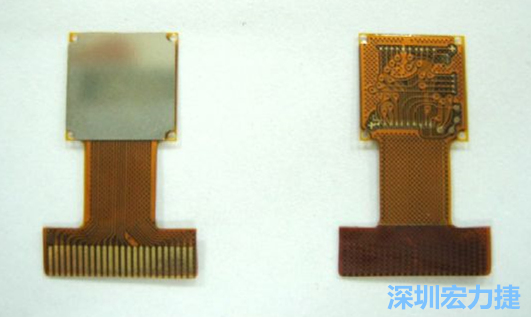 FPC可設(shè)計(jì)的電路復(fù)雜度與密度，比PCB遜色，但可適應(yīng)結(jié)構(gòu)的彈性結(jié)構(gòu)，成為電子產(chǎn)品設(shè)計(jì)重點(diǎn)。